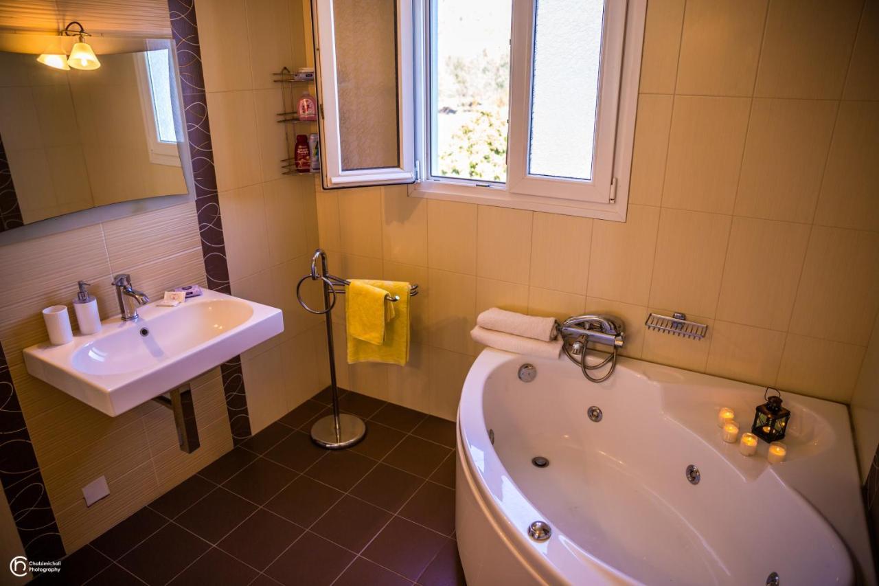 Villa Epavlis Haraki Eksteriør billede